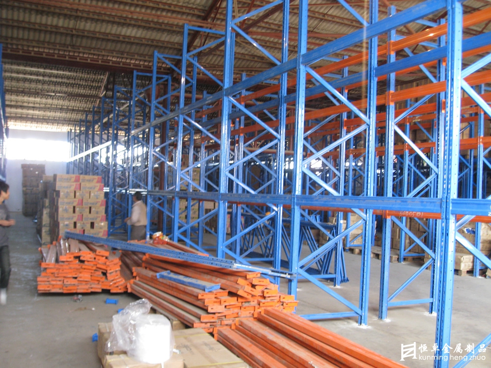 倉(cāng)庫(kù)貨架