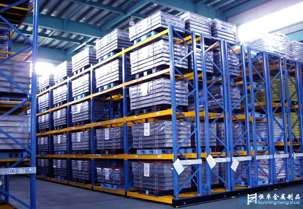 HZ-790型橫梁式貨架    重型高層倉庫貨架應(yīng)用案例 HZ-790型橫梁式貨架    重型高層倉庫貨架應(yīng)用案例